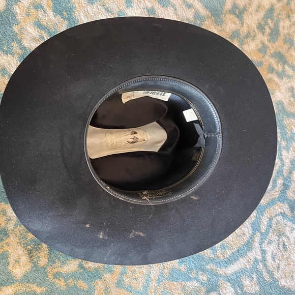 Resistol Black 4in Brim Cowboy Hat - Picture 5 of 8